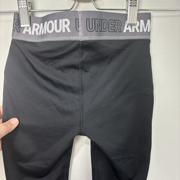 NEW! Under Armour Fitted Leggings - Picture 4 of 5